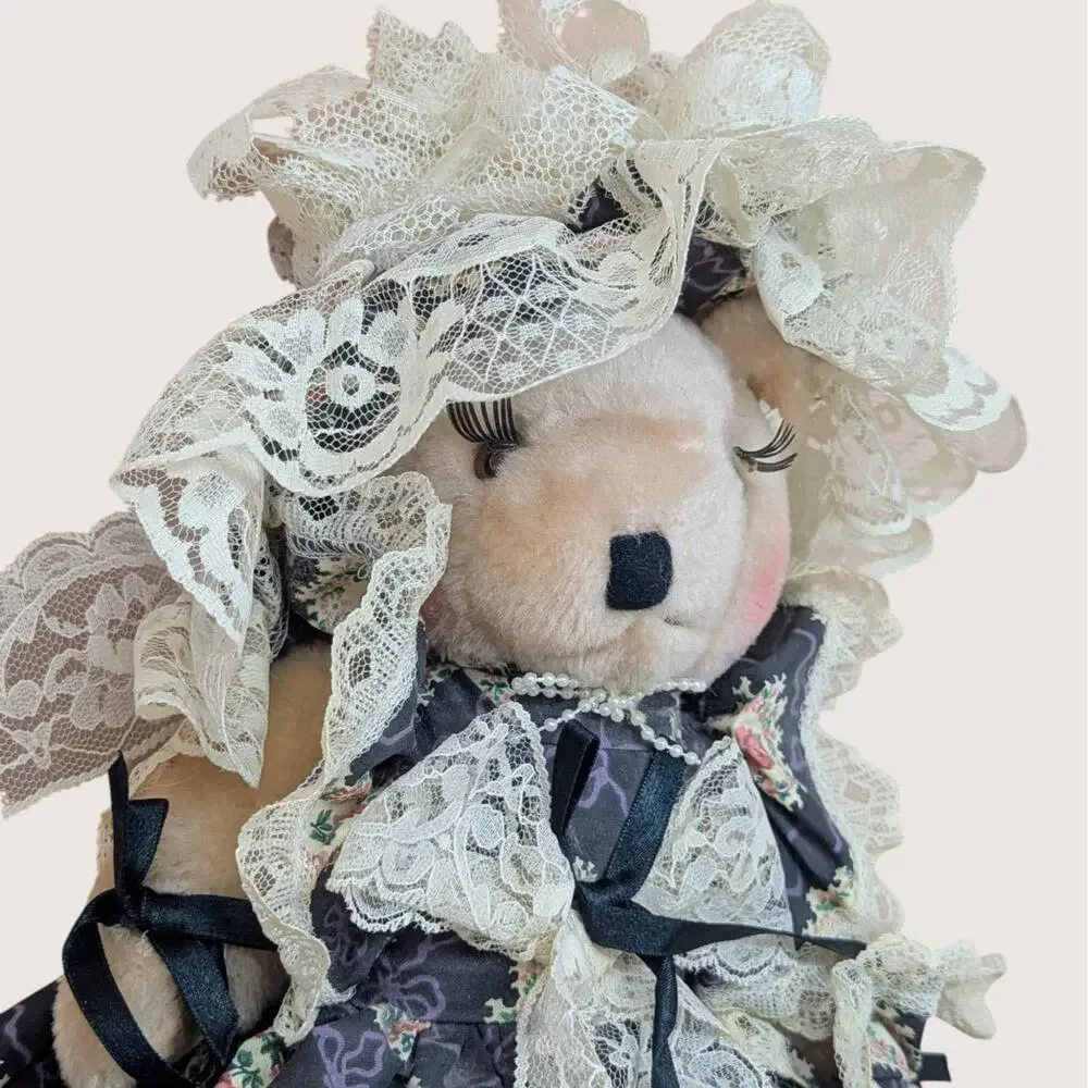 1993 Beary Special Creations Sharon Elise Handcrafted Bear